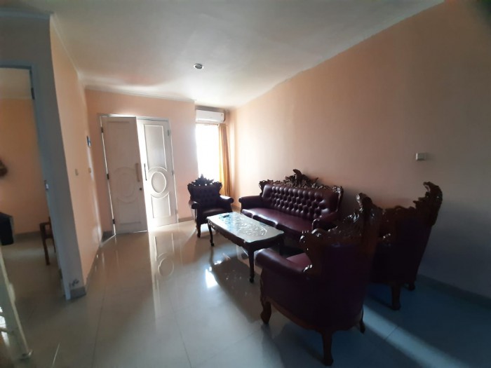 Rumah disewakan di cluster Oscar Jababeka Cikarang